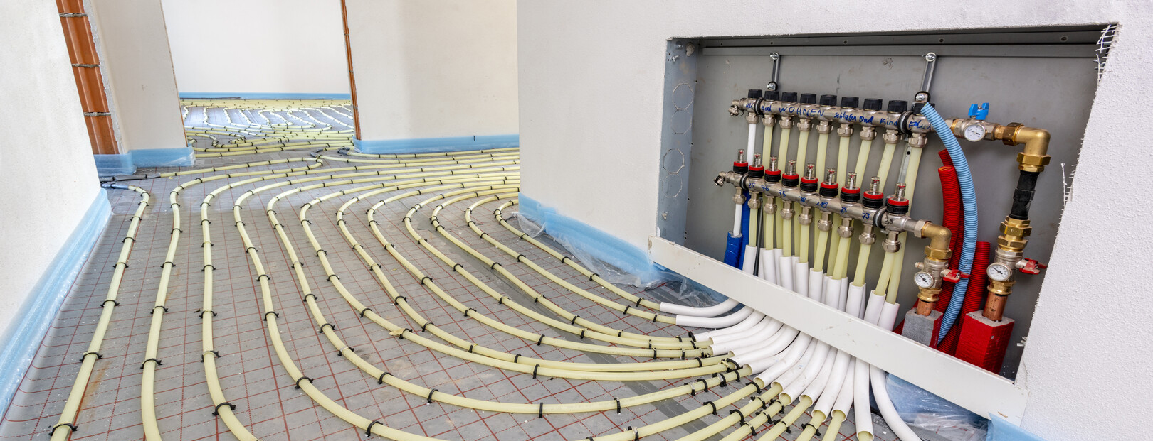 Wand- und Fußbodenheizung